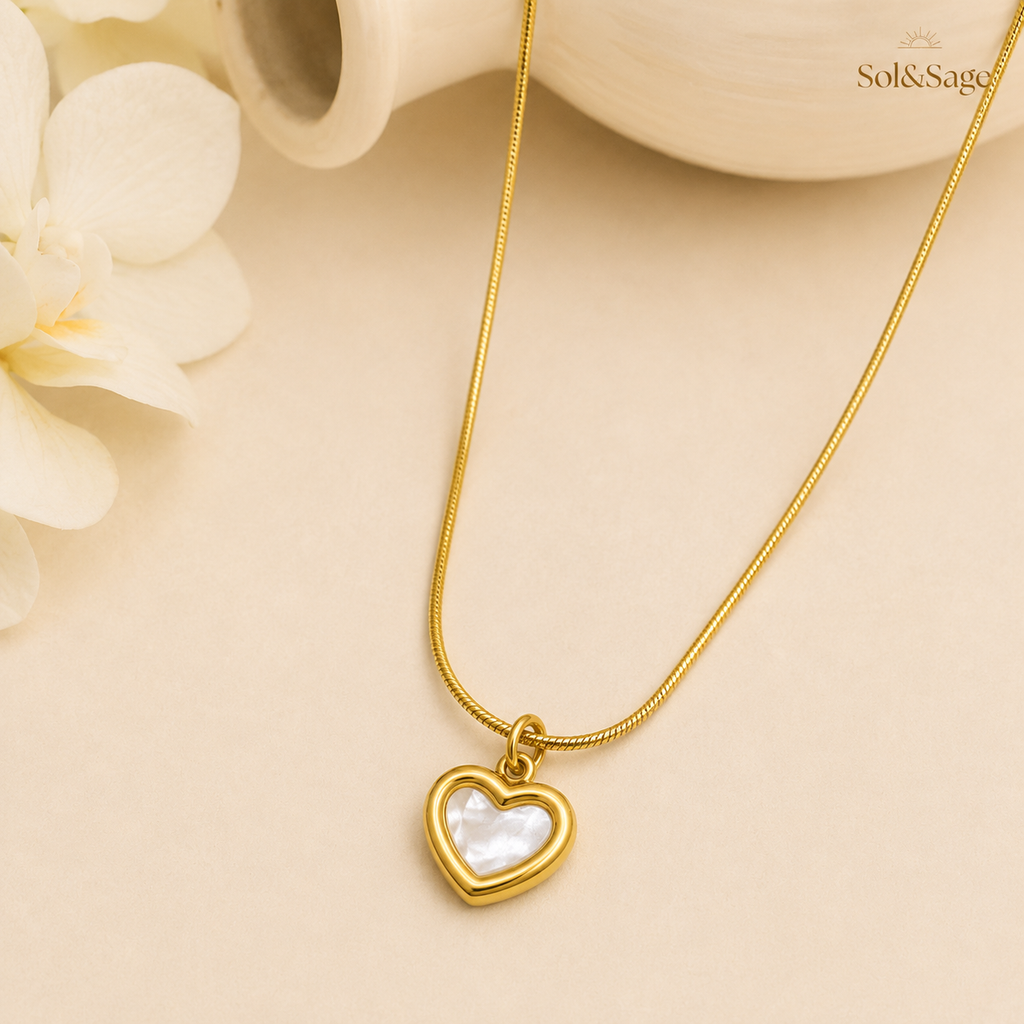 Mother of Pearl Heart Pendant Necklace