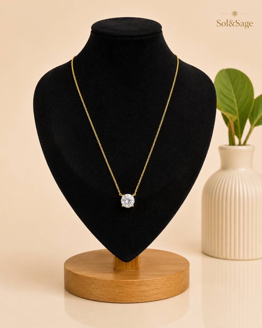 Classic Solitaire Crystal Pendant Necklace - Sol&Sage