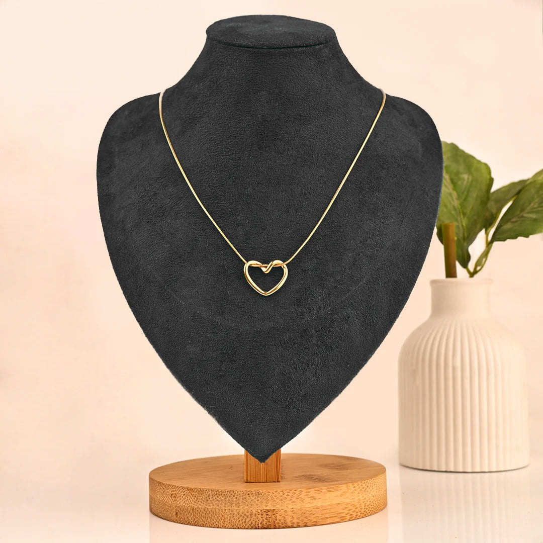 Minimalist Heart Pendant Necklace