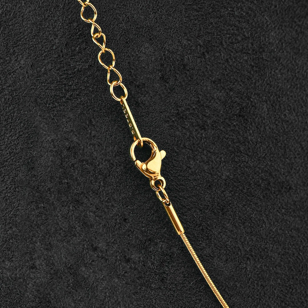 Minimalist Heart Pendant Necklace